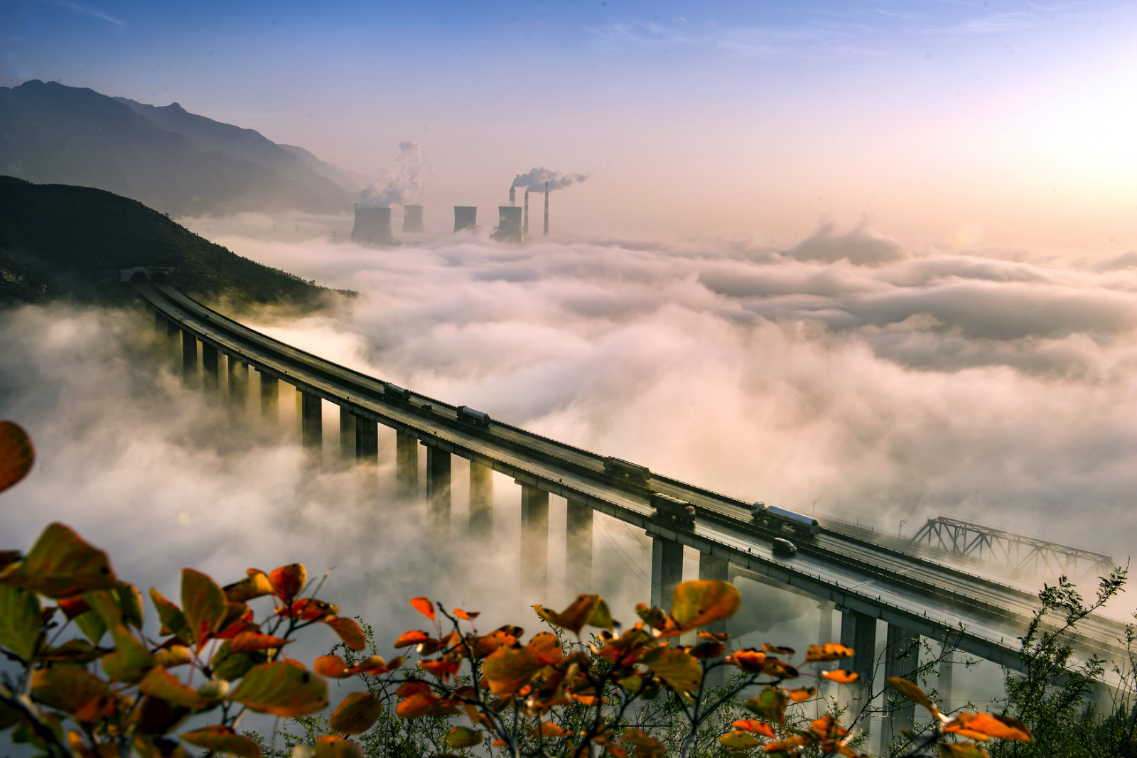 02 221.城乡建设 云上行走-五龙口沁河高速大桥-杜甫生-济源市住建局-13838916222_meitu_2.jpg 02 221.城乡建设 云上行走-五龙口沁河高速大桥-杜甫生-济源市住建局-13838916222_meitu_2.jpg