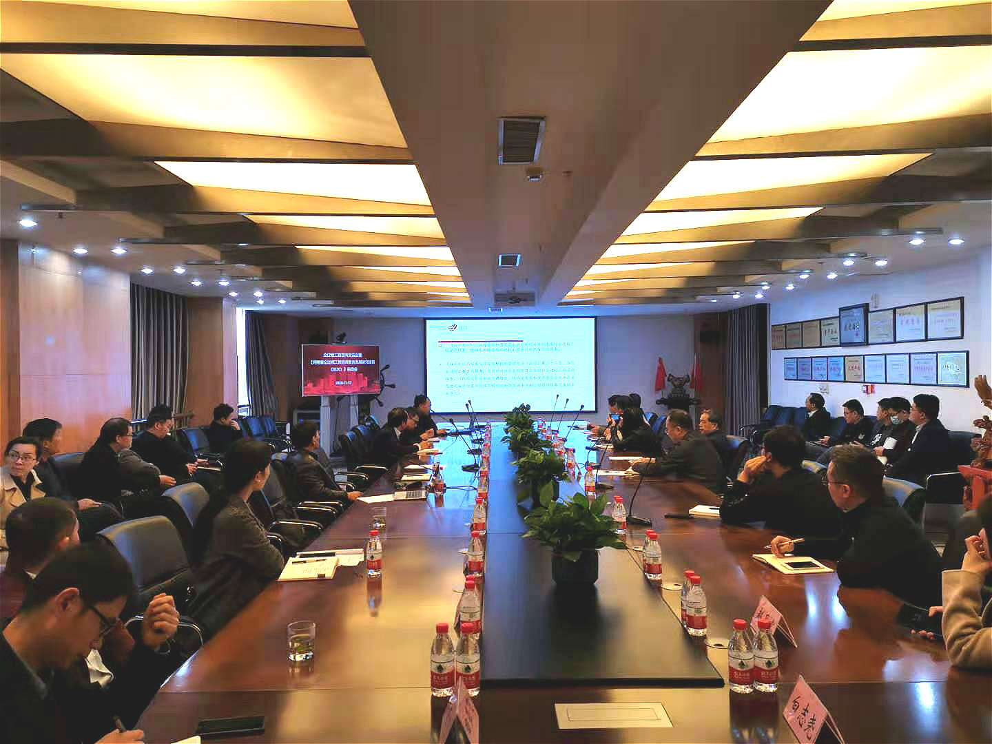 微信图片_20201111103011_meitu_1.jpg 微信图片_20201111103011_meitu_1.jpg